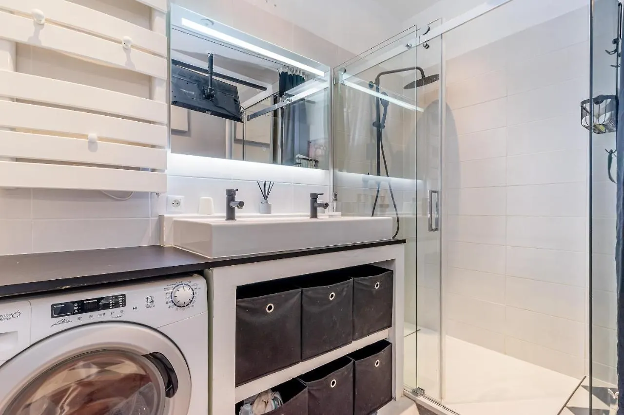 Nouvel Appartement De Caractere Et Climatise A La Joliette Marseille 0*,